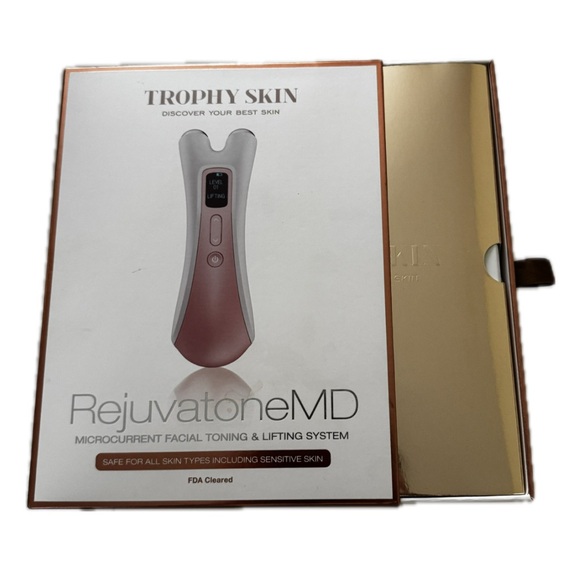 Trophy Skin RejuvatoneMD Microcurrent Facial Toning System - Picture 2 of 4